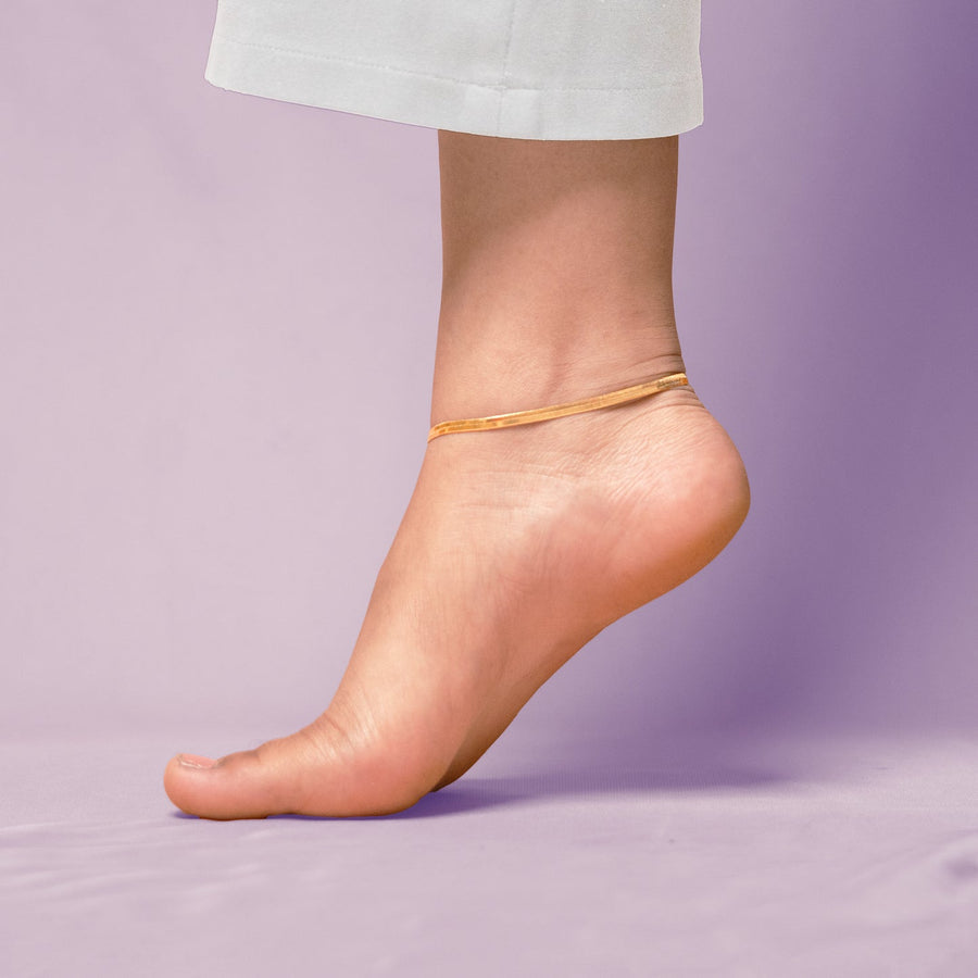 (BUY 1 GET 1 FREE) Snake Anklet ( FREE ZIRCON RING)