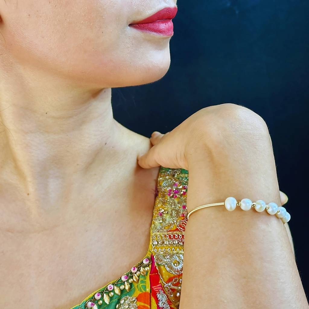 Rumi Pearl Bracelet For Women (Adjustable)