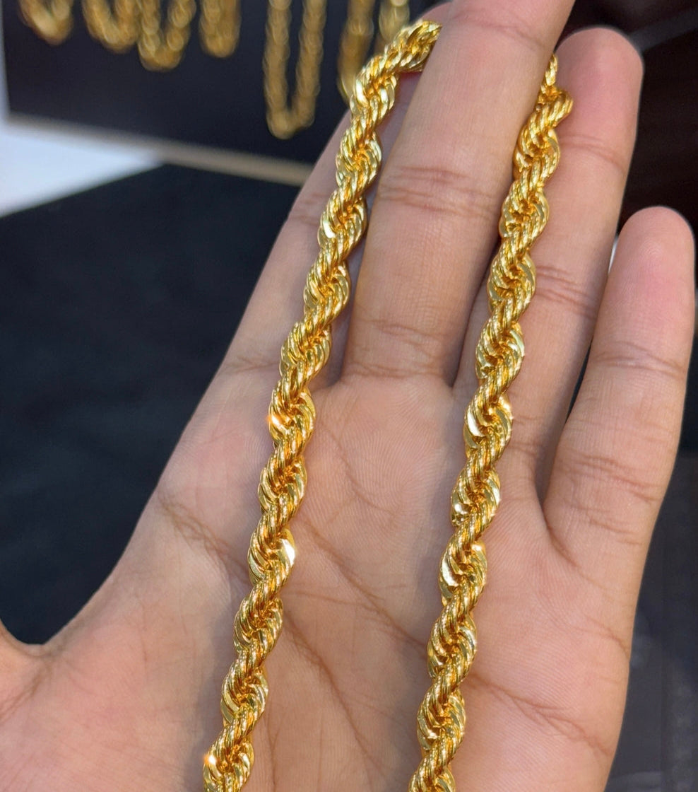 Trending chain with Premium Golden Coating